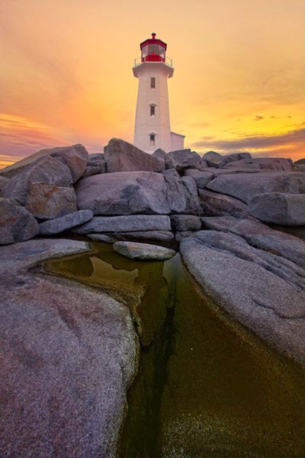 Beautiful Lighthouses around the World - Peggys Point Lighthouse, Nova Scotia, Canada Beautiful Lighthouses around the World - Peggys Point Lighthouse, Nova Scotia, Canada