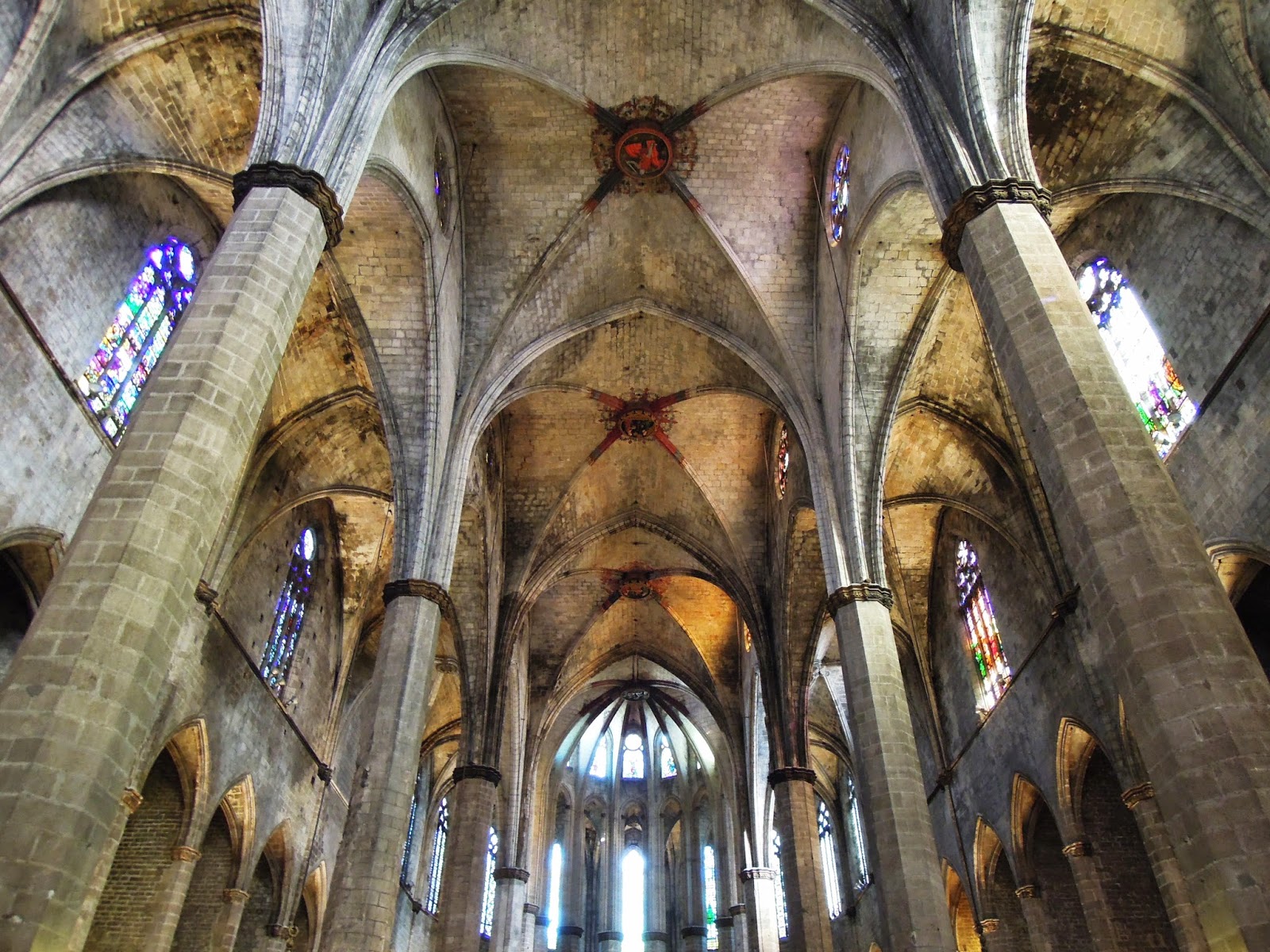 Interni di Santa Maria del Mar 