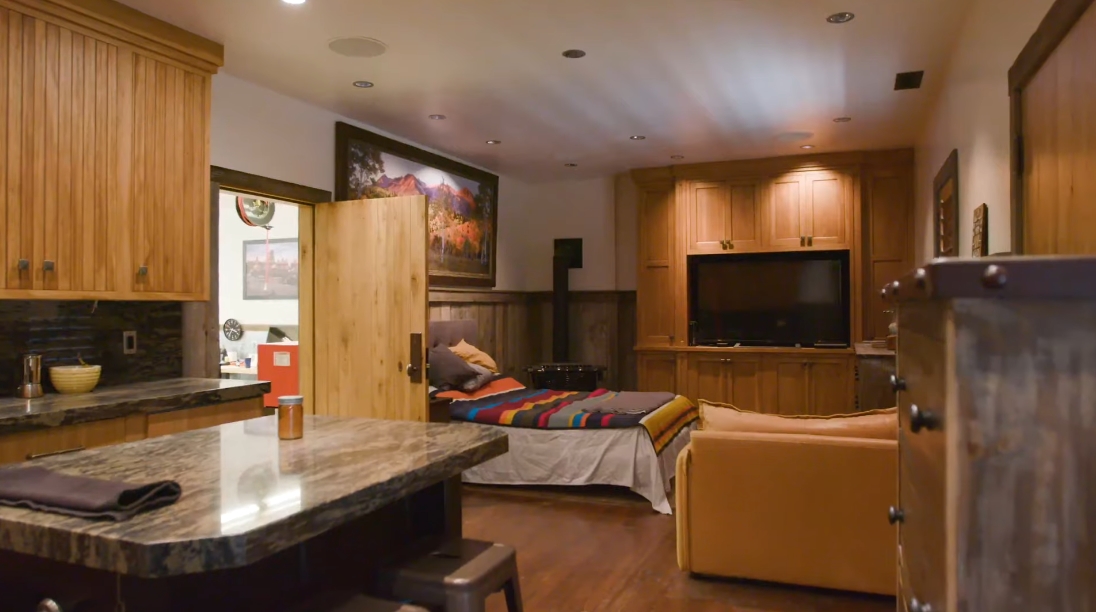43 Interior Design Photos vs. 1709 S Geneva Rd, Orem, UT Luxury Mansion Tour