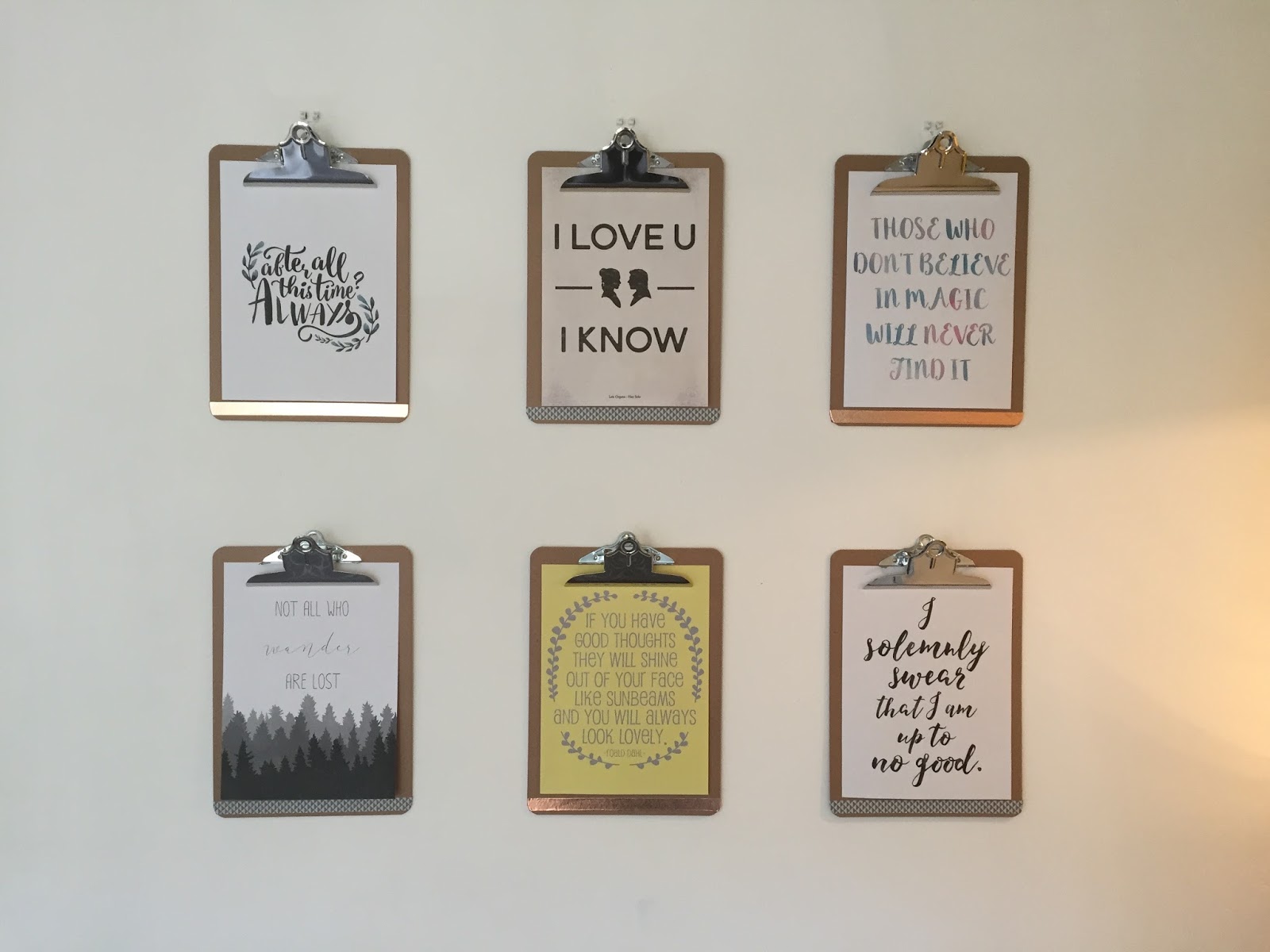 Quick home update clipboard wall display To Mum