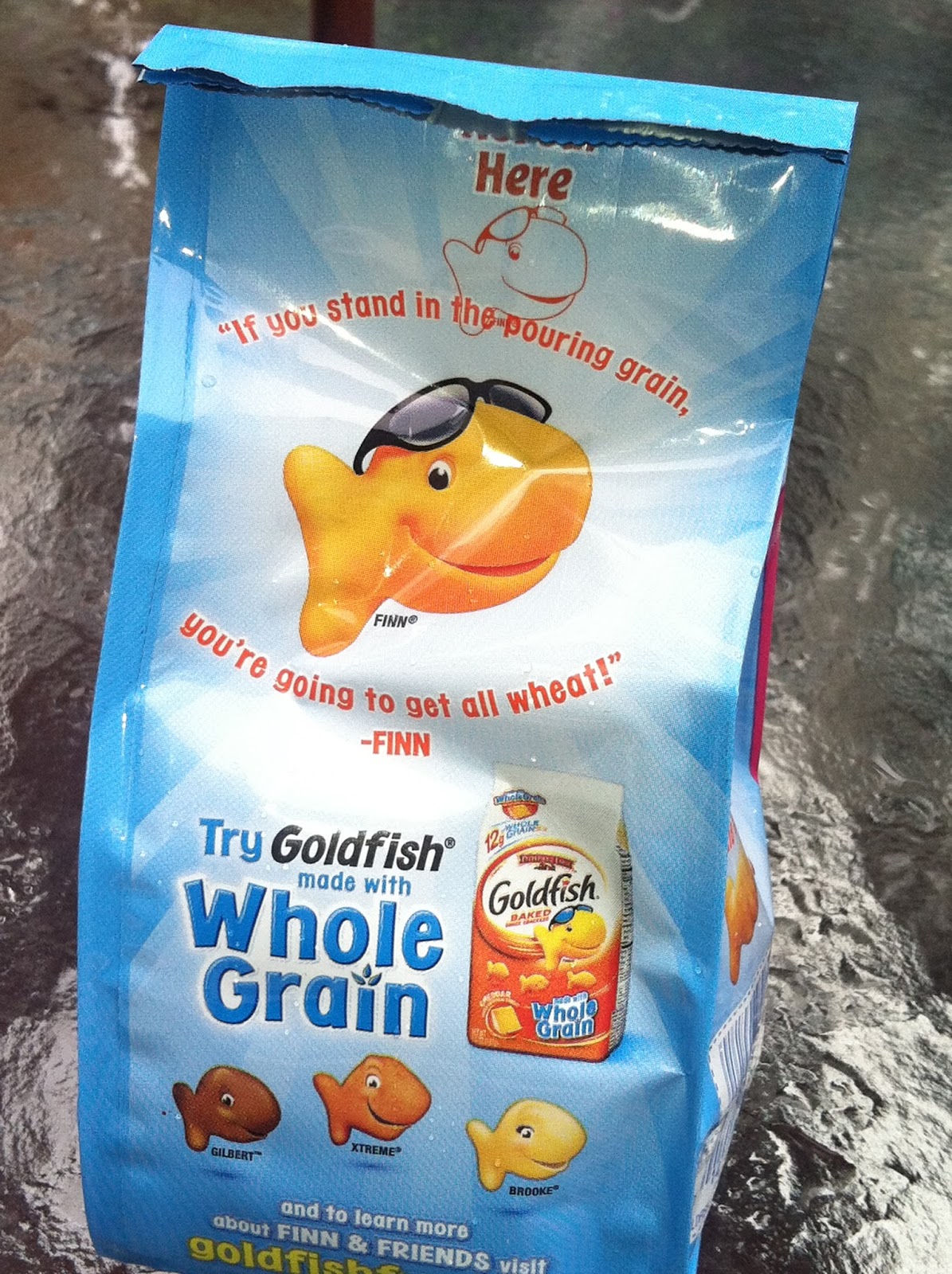 The Holidaze French Toast & Vanilla Cupcake Goldfish