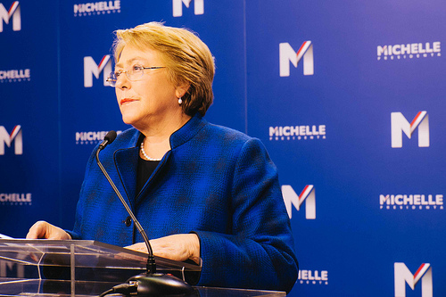 https://4.bp.blogspot.com/-YvPK6hYEymg/WBD4WeSa2QI/AAAAAAAAL0A/50WhyOMl_nspVjeoEUAxCz8gDXeiJqTPQCLcB/s640/bachelet2.jpg