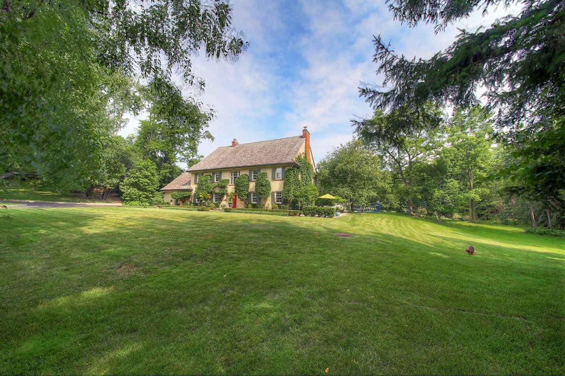 FRESH BRICK THE PIGOTT ESTATE circa 1928