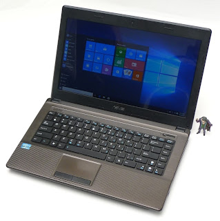Laptop ASUS X44H ( Core i3-2330M ) Bekas
