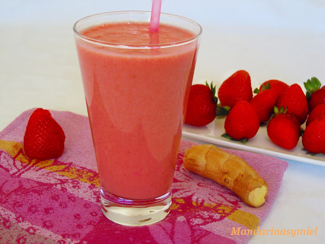 Batido De Fresas Y Jengibre
