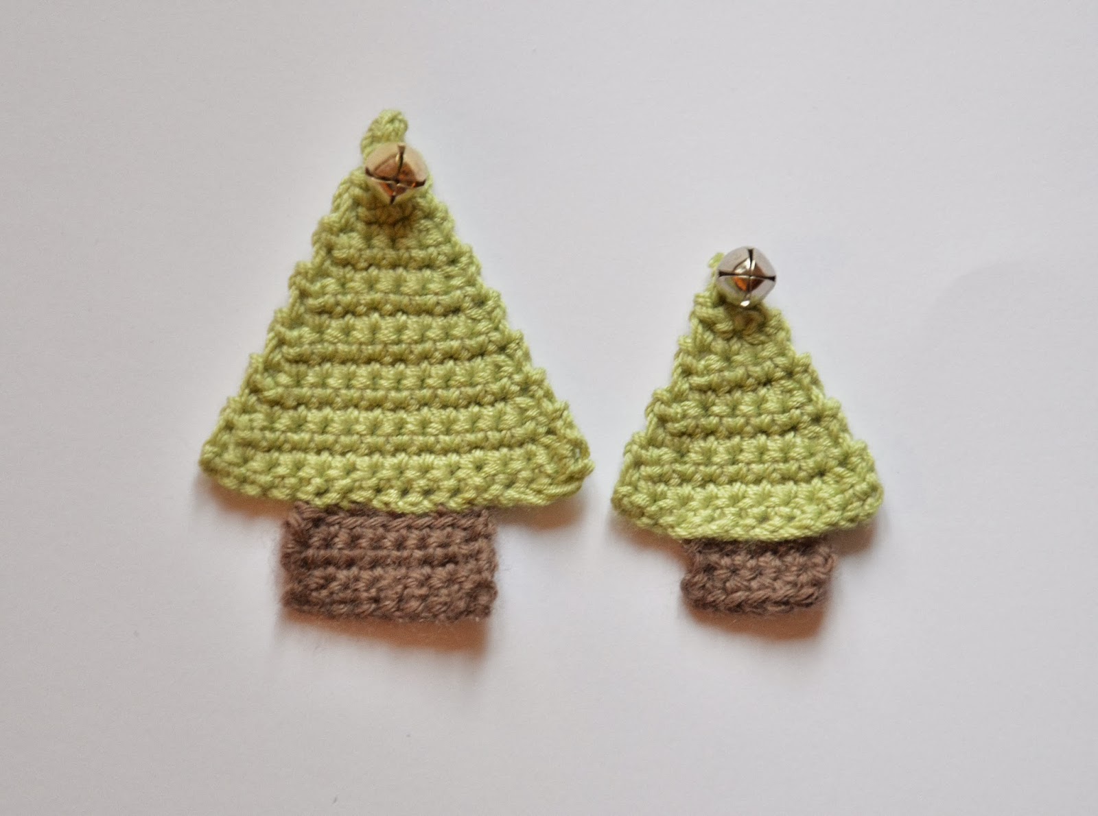 Chrissie Crafts CrochetALong A Little Christmas Tree Pattern