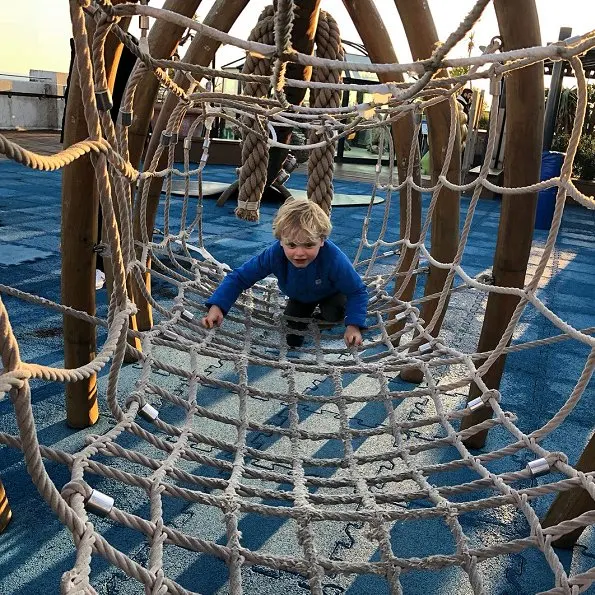 Valentine's day gift. Princess Charlene, Prince Jacques and Princess Gabriella visited the Oceanographic Museum in Monaco