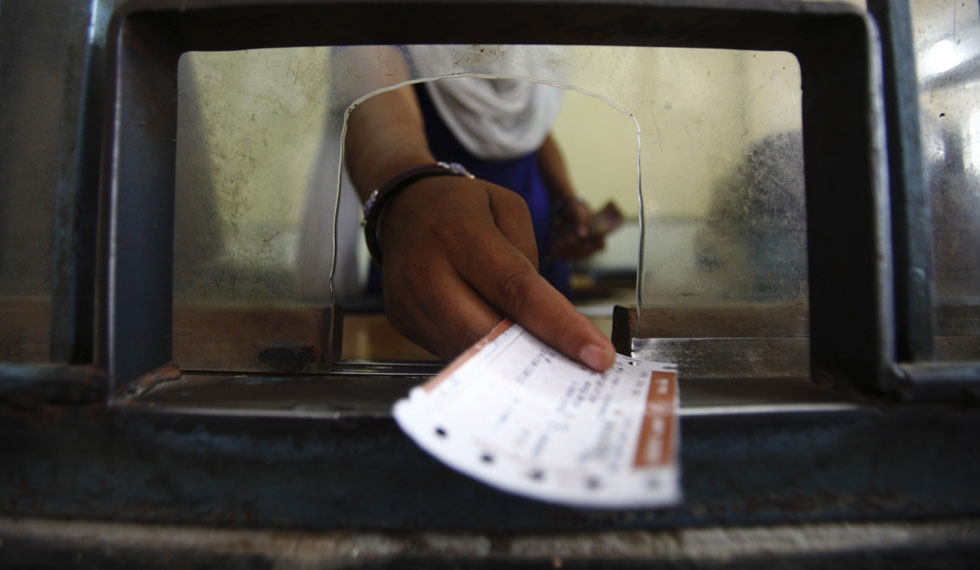 Now you can transfer your Railway Tickets to others Andyz Duniya