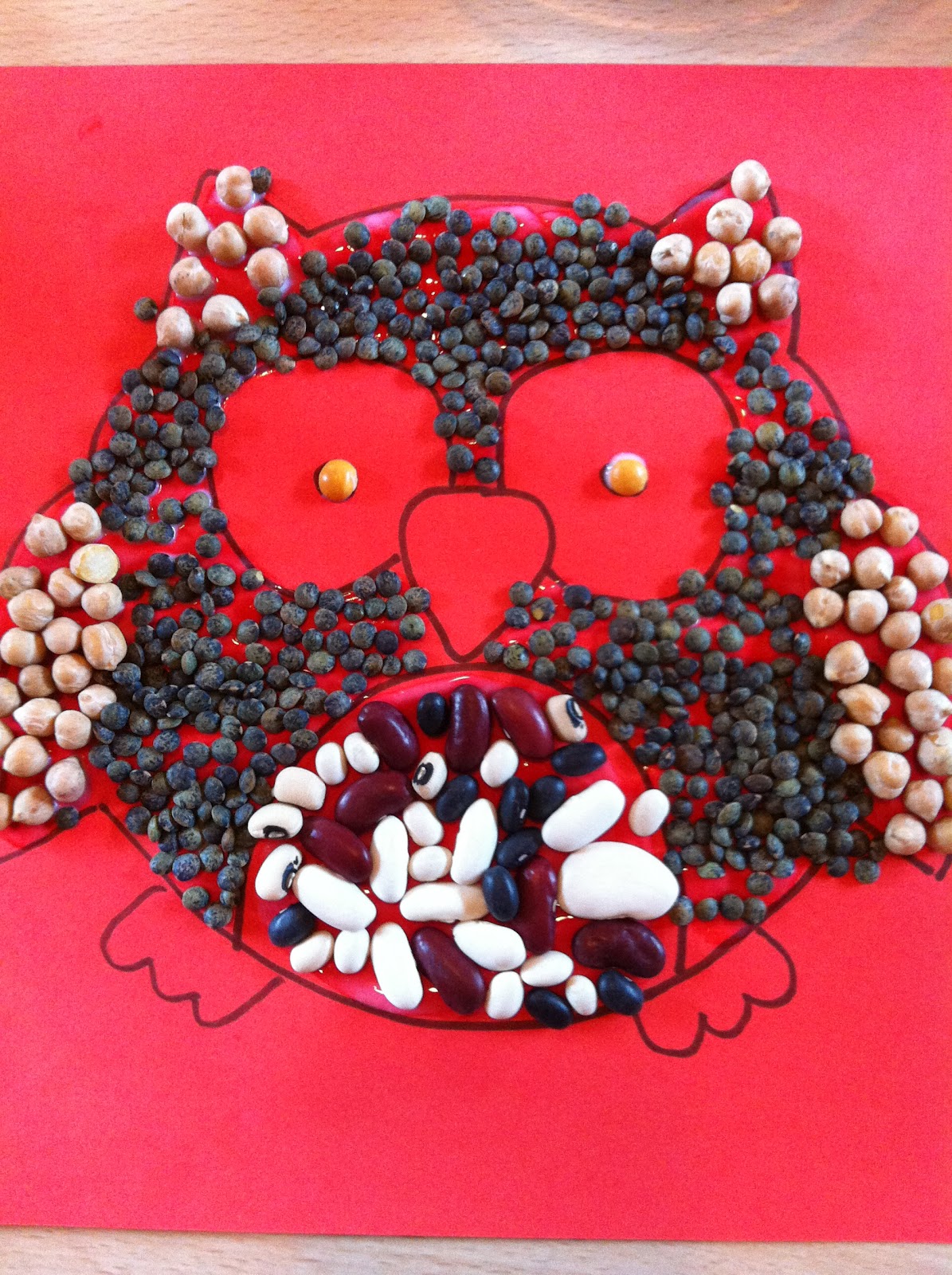 The Guilletos Playful Learning: Arts & Crafts and going on adventures...