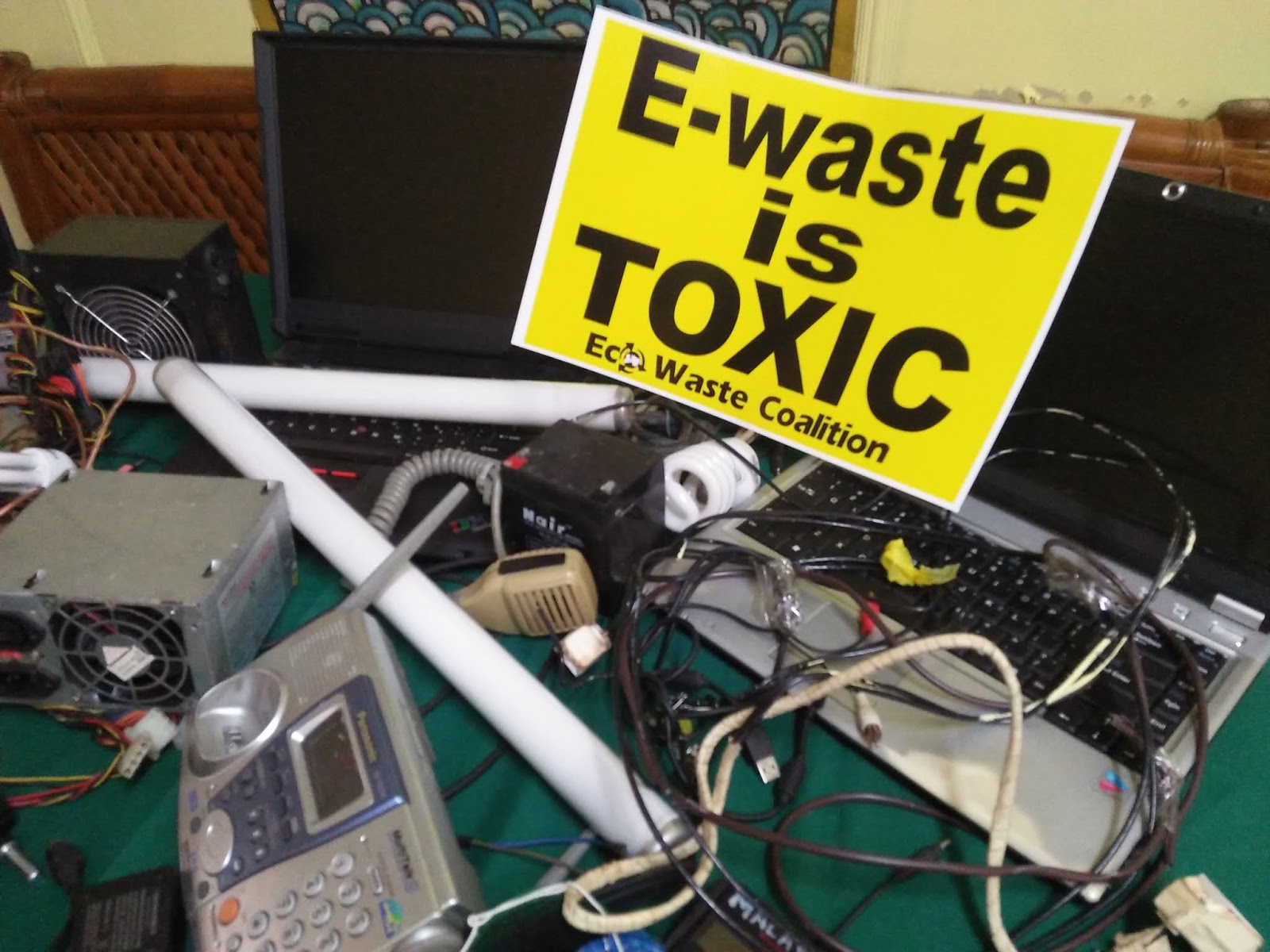 EcoWaste Coalition Draws Attention to EWaste's Health and