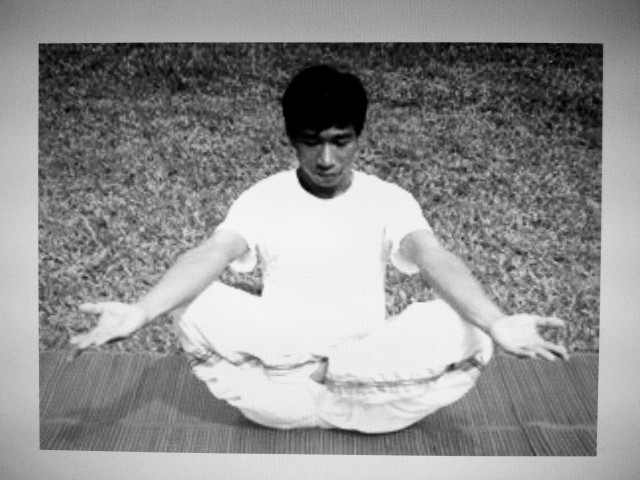 โยคะวิทยาทาน    yoga  ( thailand )   suthep yooyen