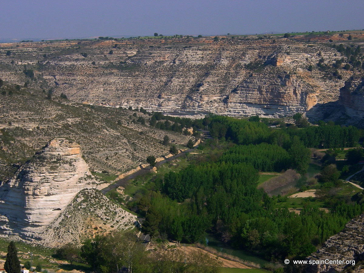 Foto de El Jucar a su paso por La Recueja en La Recueja, Albacete