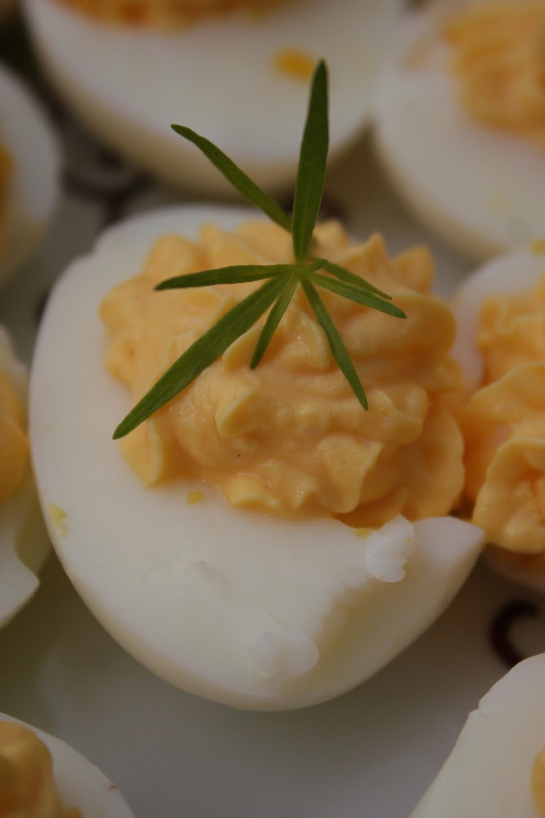 de la soupe au dessert: Oeufs mimosa sans mayonnaise