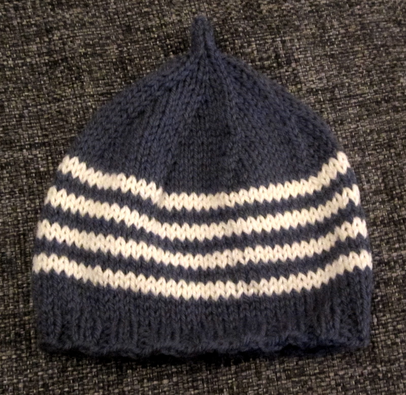 Baby Pointed Beanie pattern
