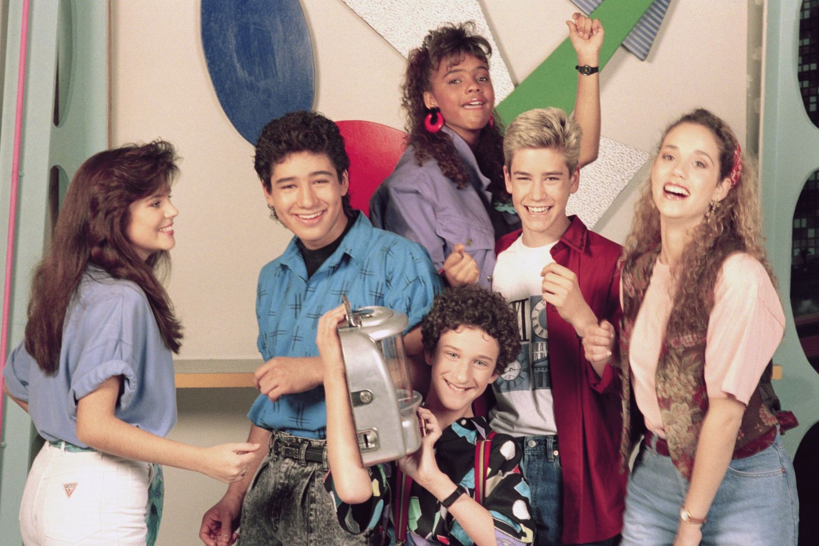 NickALive!: "Saved By The Bell" Star Says He's "Definitely Open" To - What Channel Is Saved By The Bell On