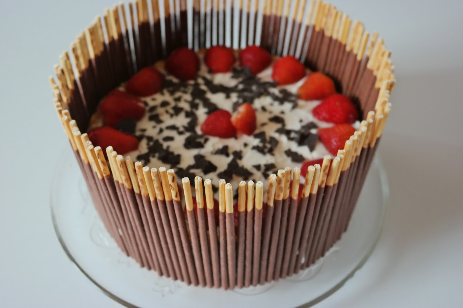 Miss Zuckerfee: Erdbeer-Mikado-Torte