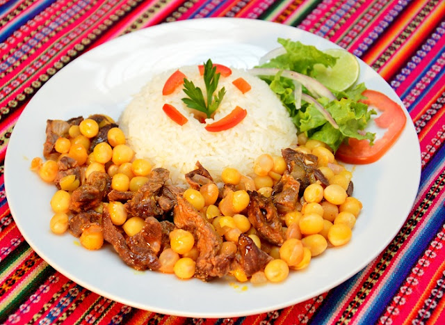 Arverja Guisada con Carne