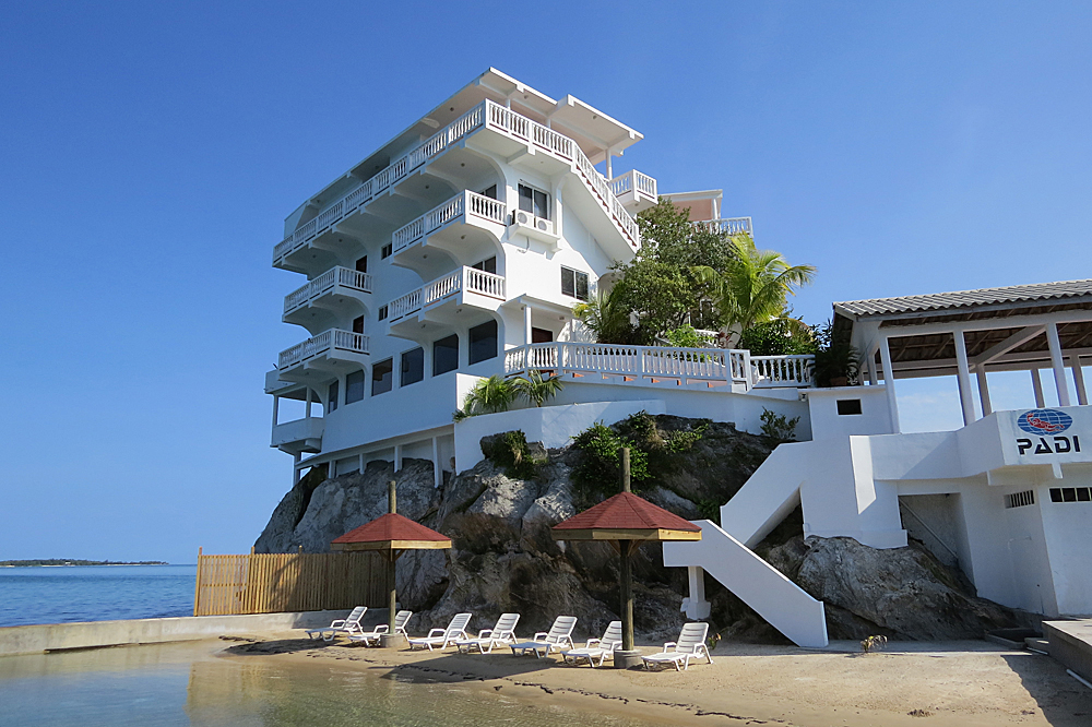 Luxury House on Small Island, Caribbean, Honduras Most Beautiful
