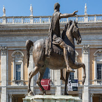 Campidoglio: sede dell'attuale Sindaca di Roma Virginia Raggi sotto attacco mediatico