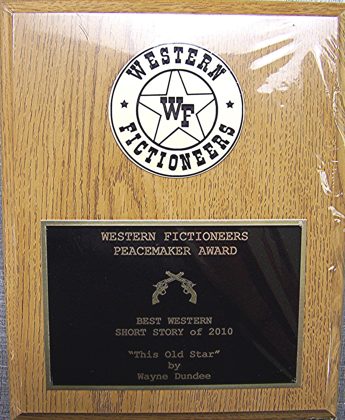 http://4.bp.blogspot.com/-YzRT7SJEdJM/T8irs-0TRAI/AAAAAAAAAZA/bAwqVdOlLAg/s1600/Peacemaker+award1.JPG