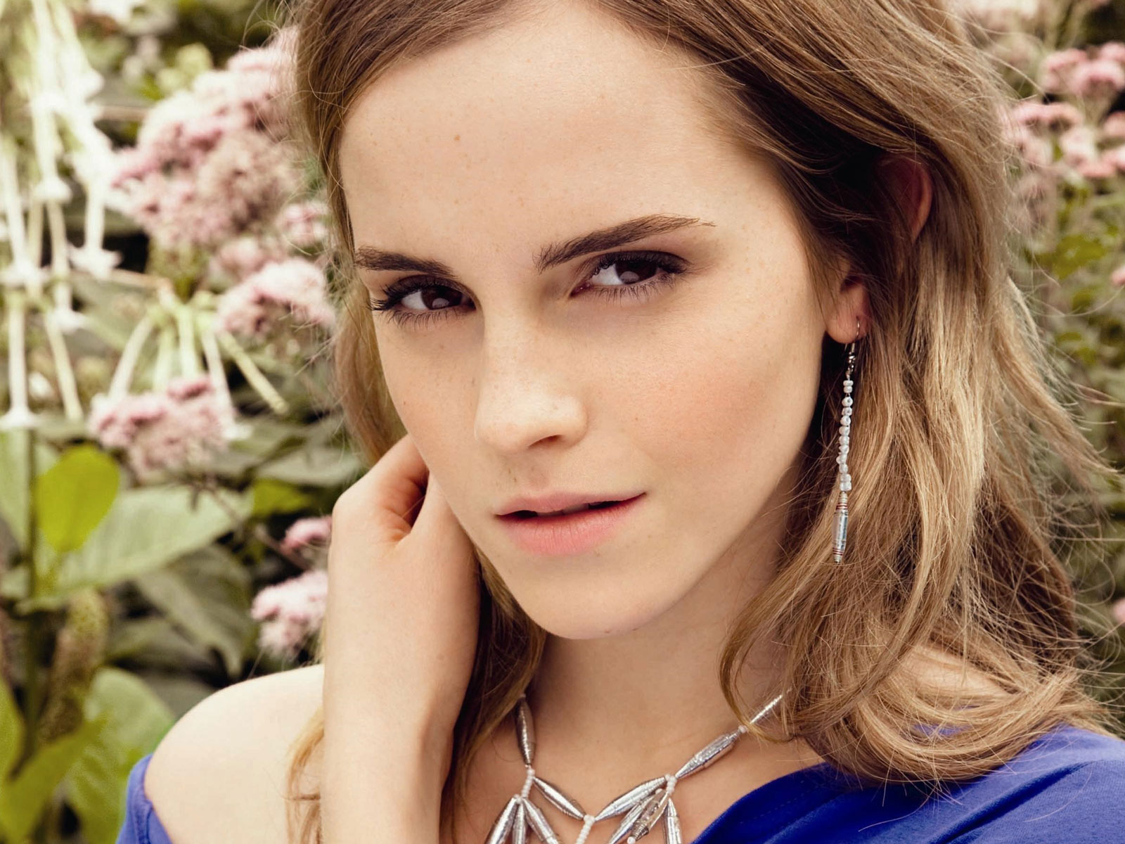Best Pics Store Emma Watson Cute Hd Wallpaper Collection
