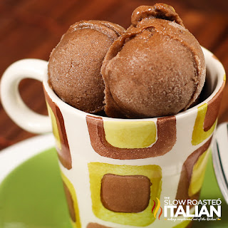 Chocolate Banana "Ice Cream" Chocolate Banana "Ice Cream"