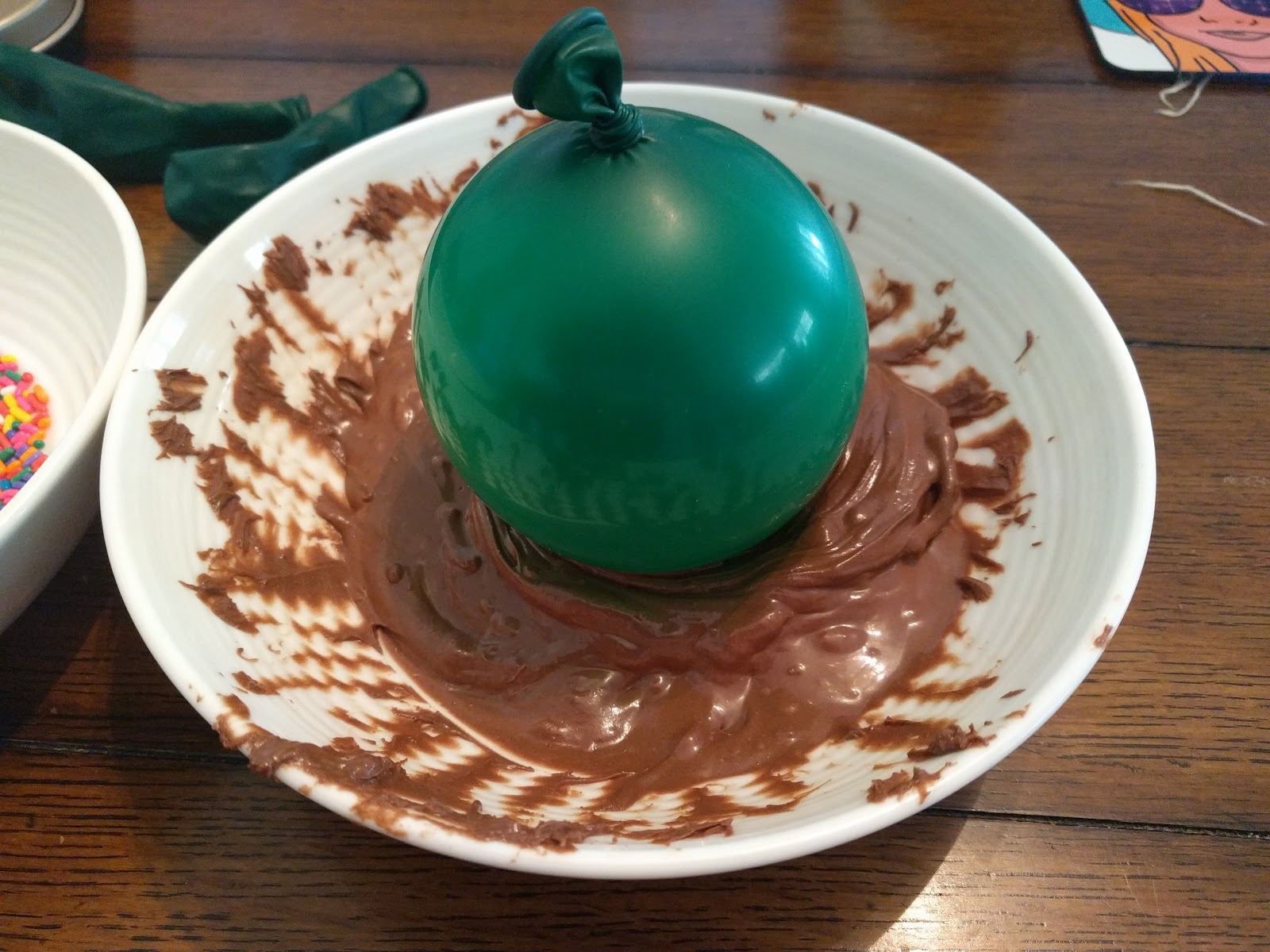 ballon chocolate ice bowl