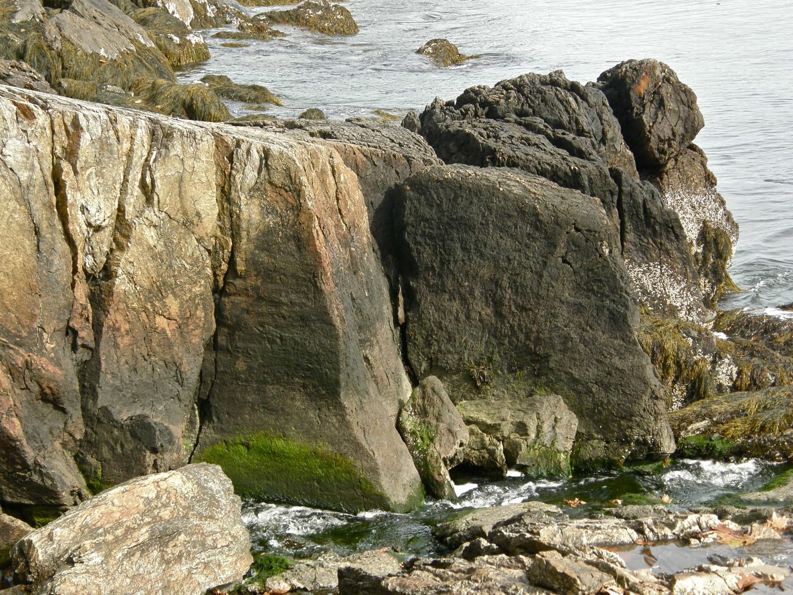 colormusings: Feeling Rocks, thinking rocks