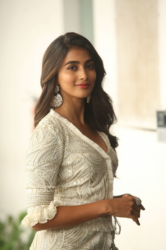 Pooja Hegde at Saakshyam Success Meet