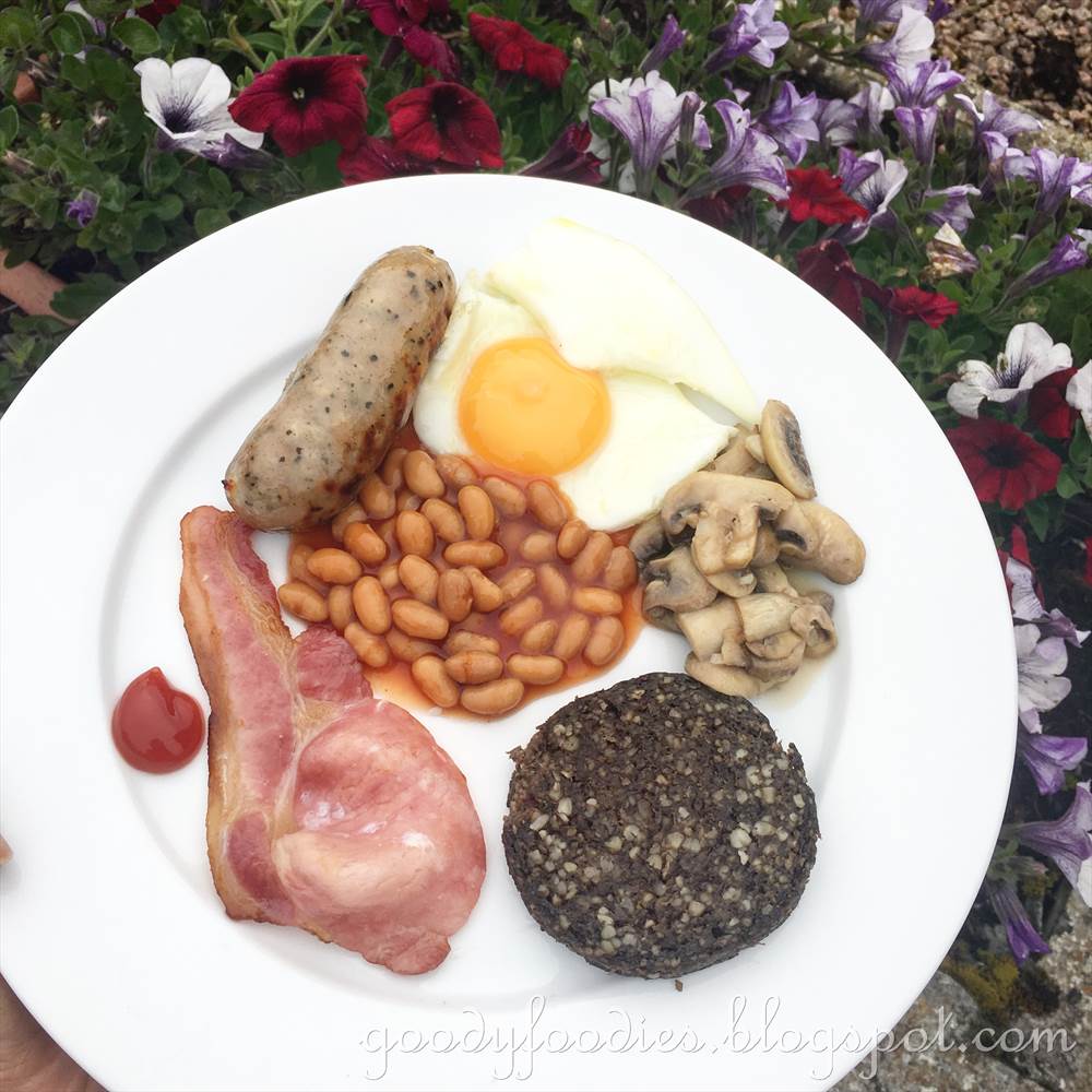 GoodyFoodies Recipe A Full Scottish Breakfast
