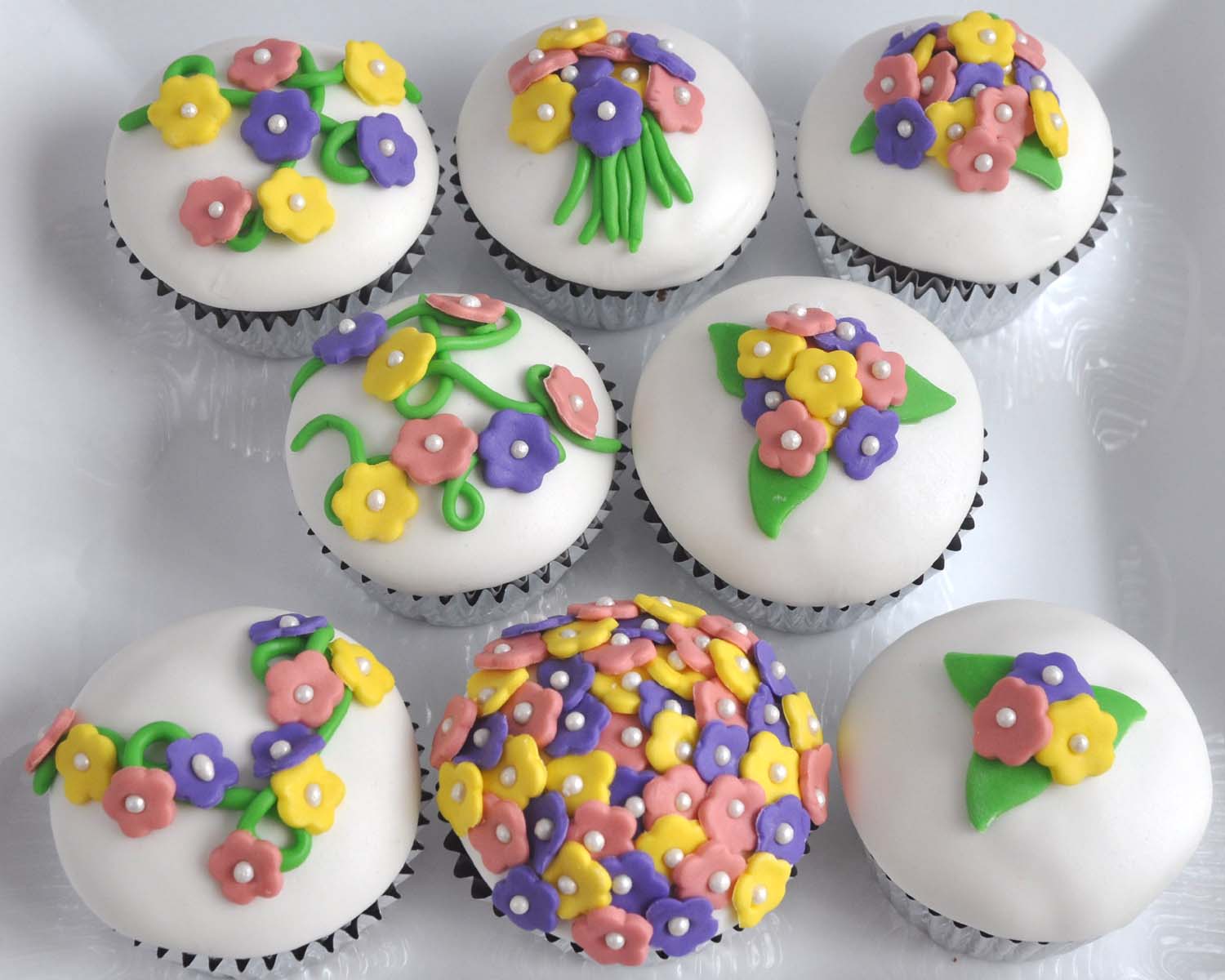 Beki Cook's Cake Blog Easy Spring Blossom Cupcakes