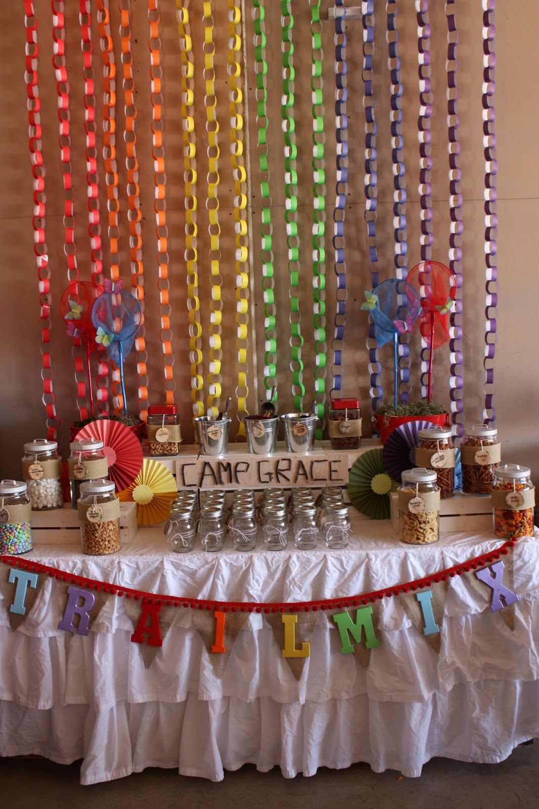 Buckets of Grace {Real Party} Camp Arts and Crafts Trail Mix Table