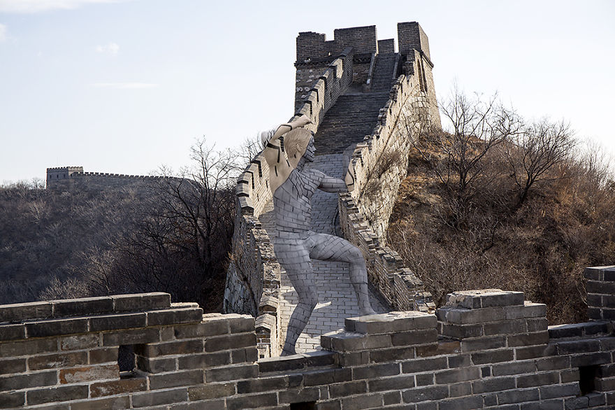 Great Wall of China - I  Camouflaged A Model Into The Seven Wonders Of The World
