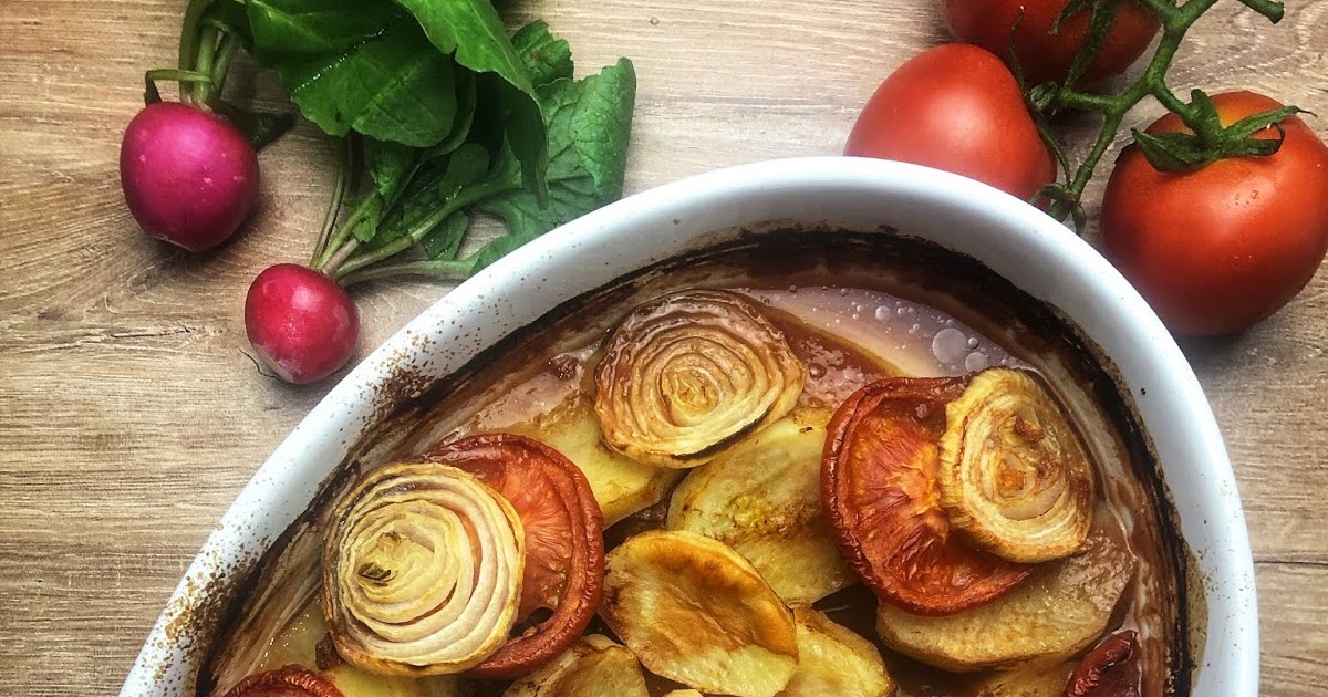 Kafta w batata or lebanese kafta and potatoes