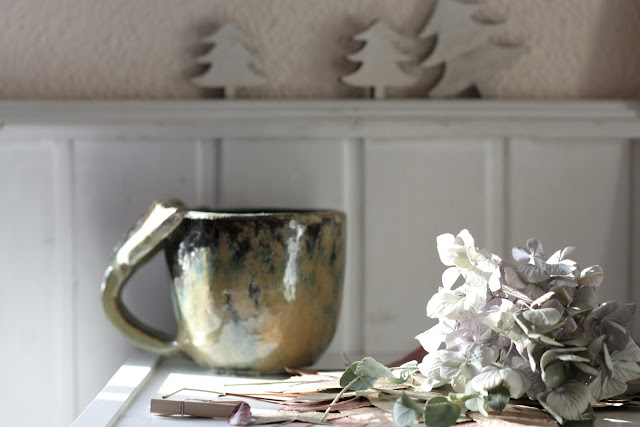 SER FELIZ: PELUSAS EN MI CASA http://mediasytintas.blogspot.com/2017/04/a-veces-hay-pelusas-en-mi-casa.html