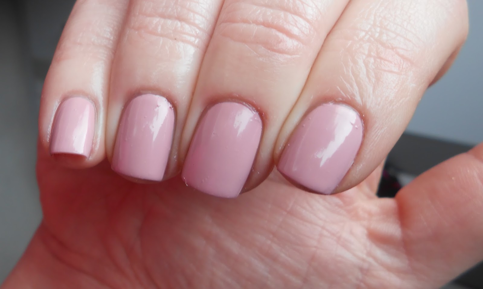 Hautnah Beauty Nails Manhattan Last & Shine Nail Polish in 250 Be