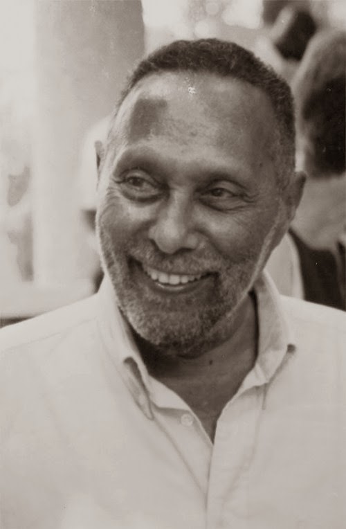 Teorías de la Comunicación Biografia Stuart Hall
