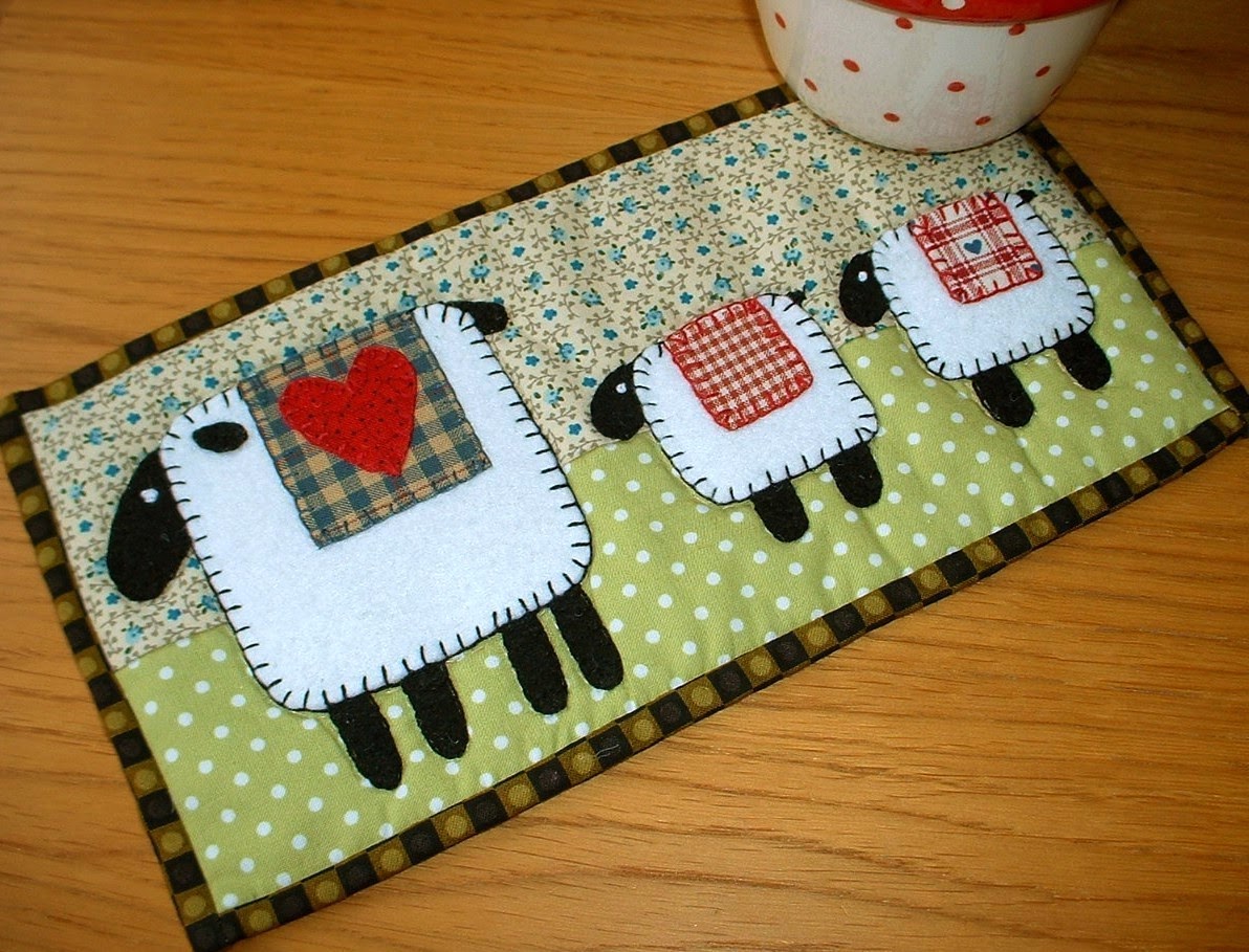 The Patchsmith New to Mug Rugs?