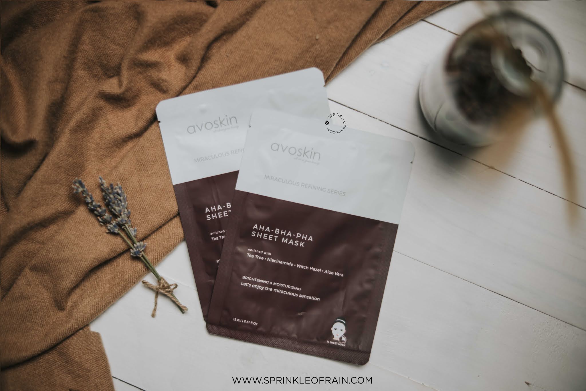 [REVIEW] Avoskin Retinol Sheet Mask dan AHABHAPHA Sheet Mask