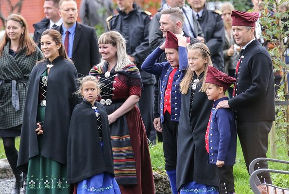 Prince Frederik, Princess Mary, Christian, Isabella, Josephine and Vincent wearing Faroe national costumes