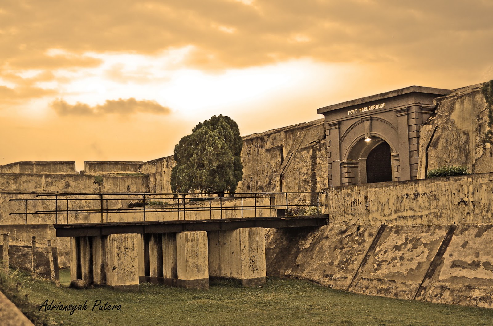 Virtual Adrian: Benteng Marlborough Yang Impresif