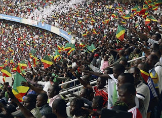 Estadio de Kintelé, Congo-Brazzaville, México, Mexicali, Isla Mujeres Barcelona, Madrid