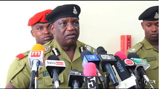 Tisa Wakamatwa na Polisi Wakiandamana Dar