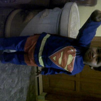 kostum superman