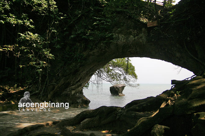 pantai karang bolong anyer serang