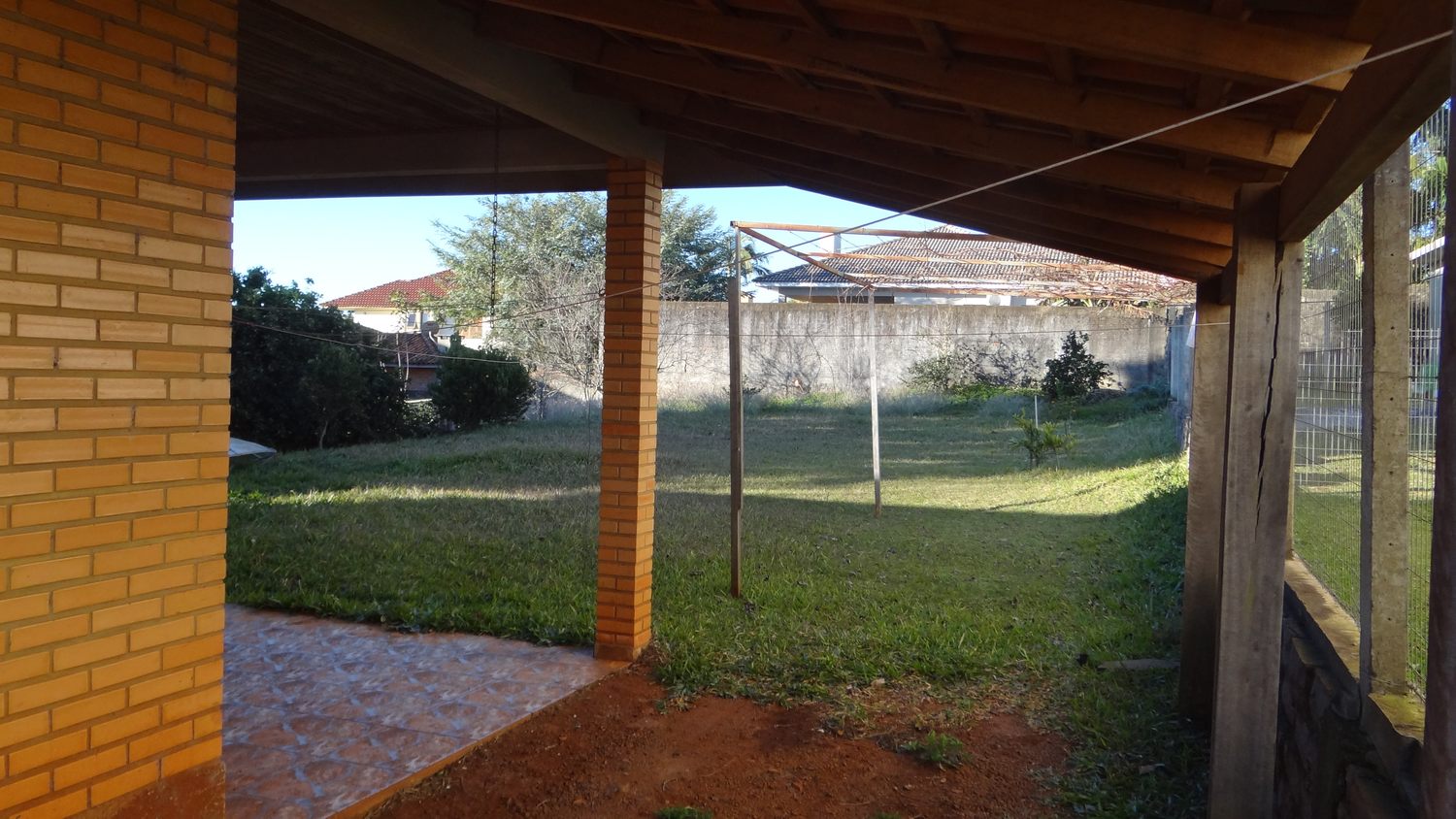 Vendese casa em Tapera