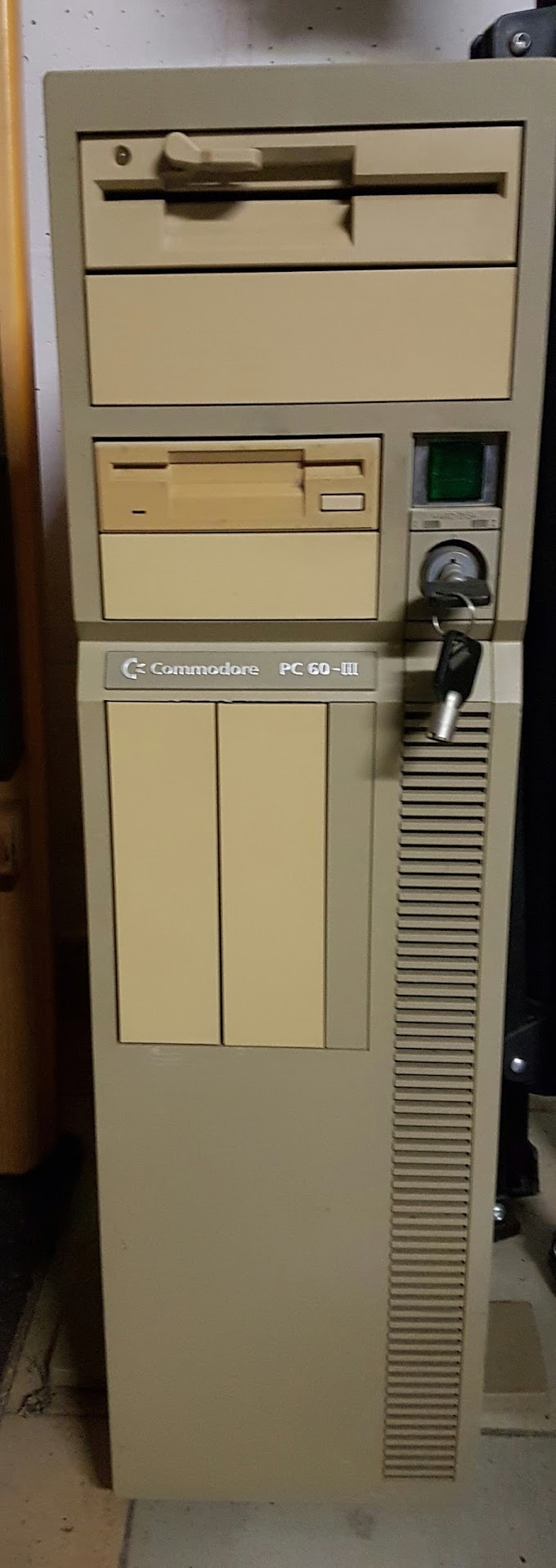 Commodore PC60-III