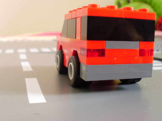 MOC LEGO VW Polo vermelho