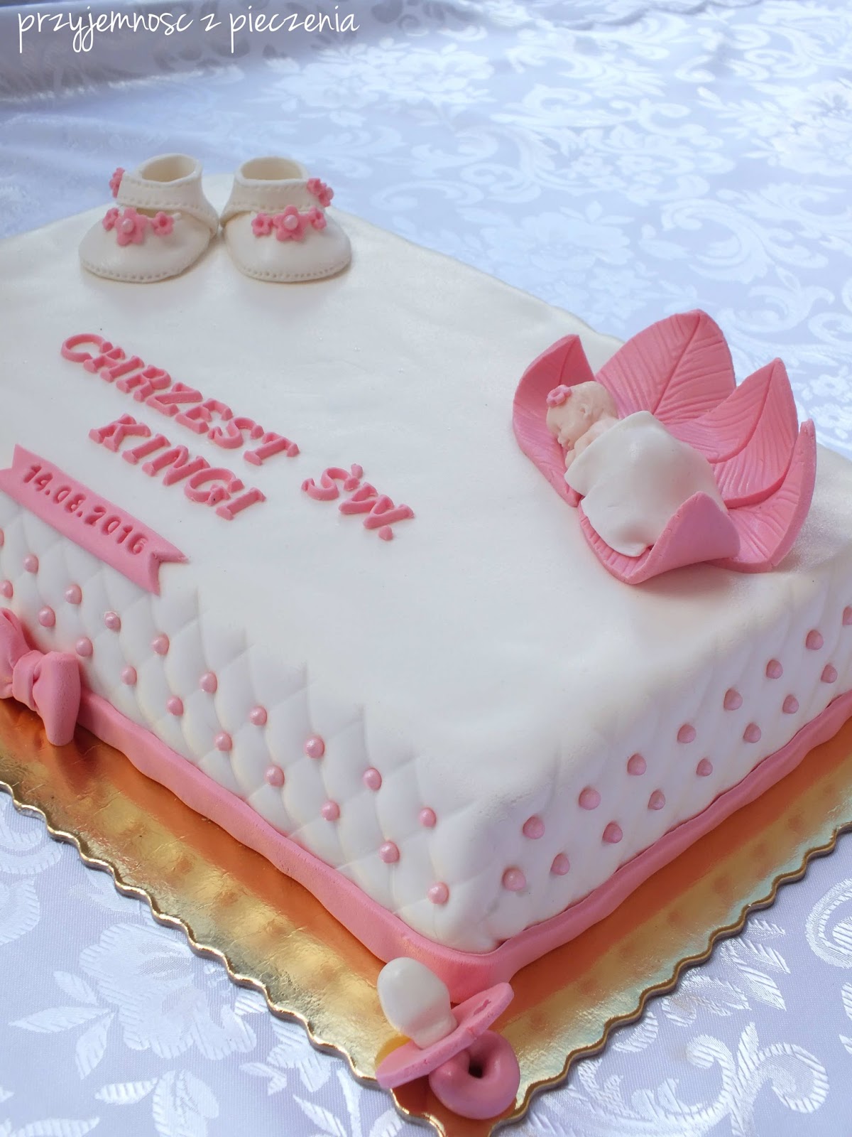tort na chrzciny dla dziewczynki