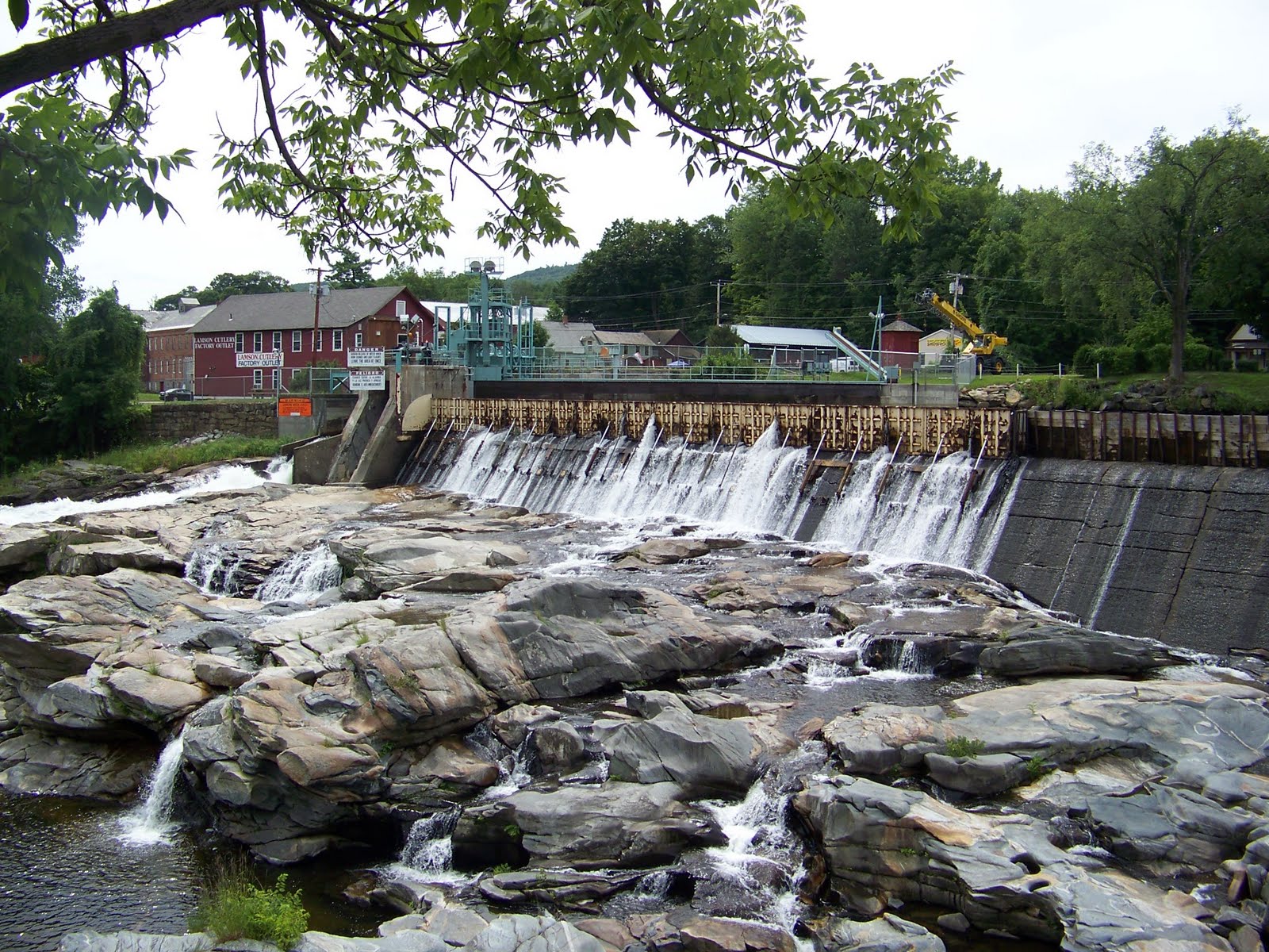  Roaming New England "Salmon Falls" Glacial Potholes Shelburne